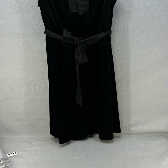Draper James Dress Women's 2XL Black V-Neck Sleeveless Classic Little Black NWT - Picture 6 of 14